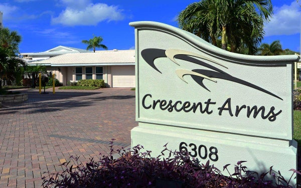 6310 MIDNIGHT PASS RD APT 403N, SARASOTA, FL 34242 - Image 5496a54e4e18098178dbfb12e4379b4e/2730317329