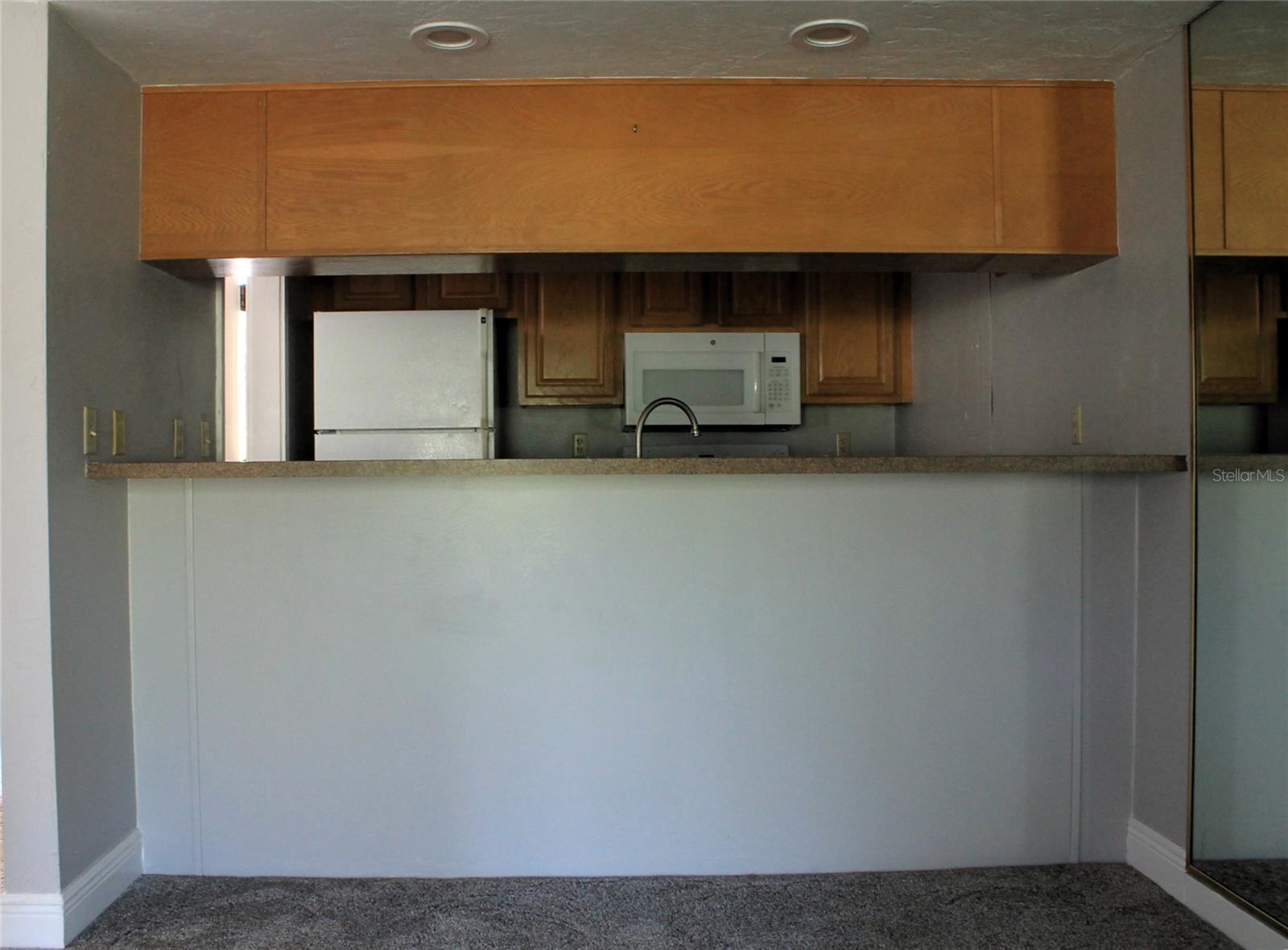 GRENLEFE SHERWOOD LANE CONDO - Residential Lease