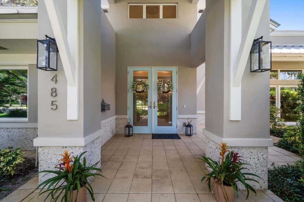 Photo of 485 Park Avenue, Belleair, FL 33756 (MLS # TB8542534)