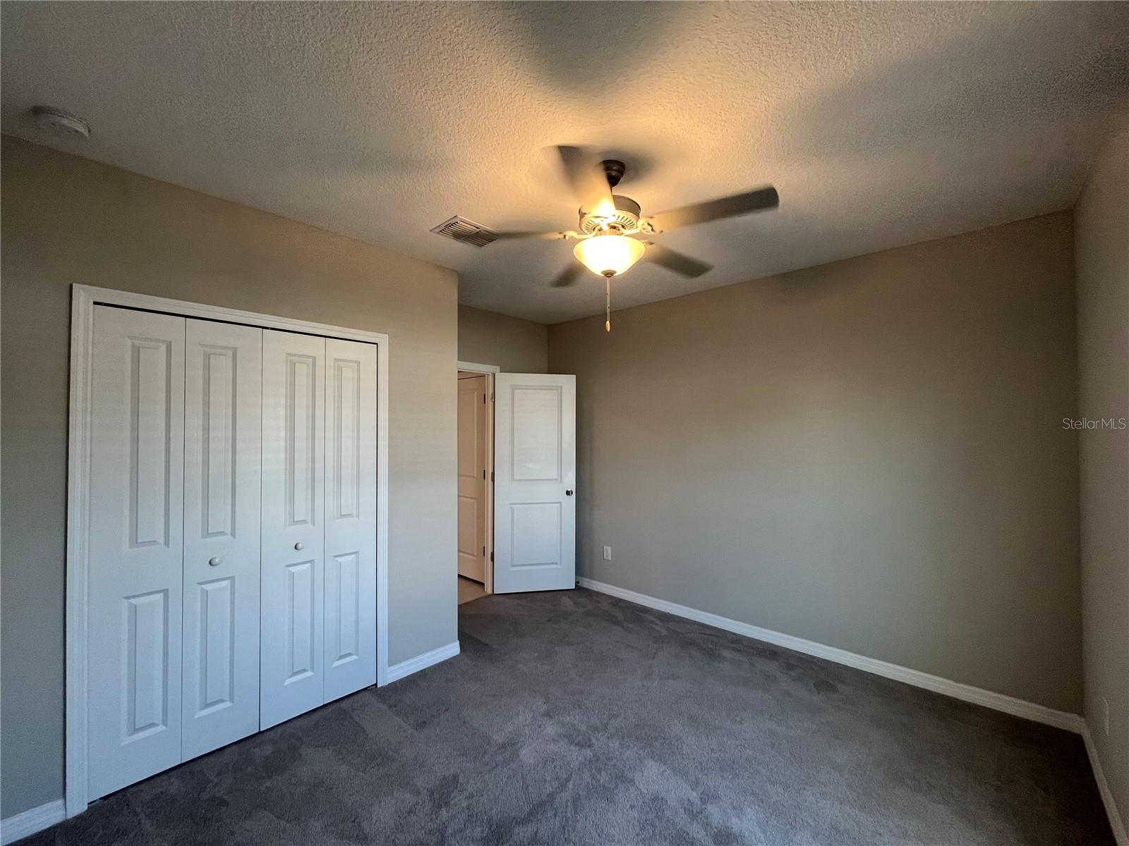 VILLAGES/AVALON PH IV - Residential Lease