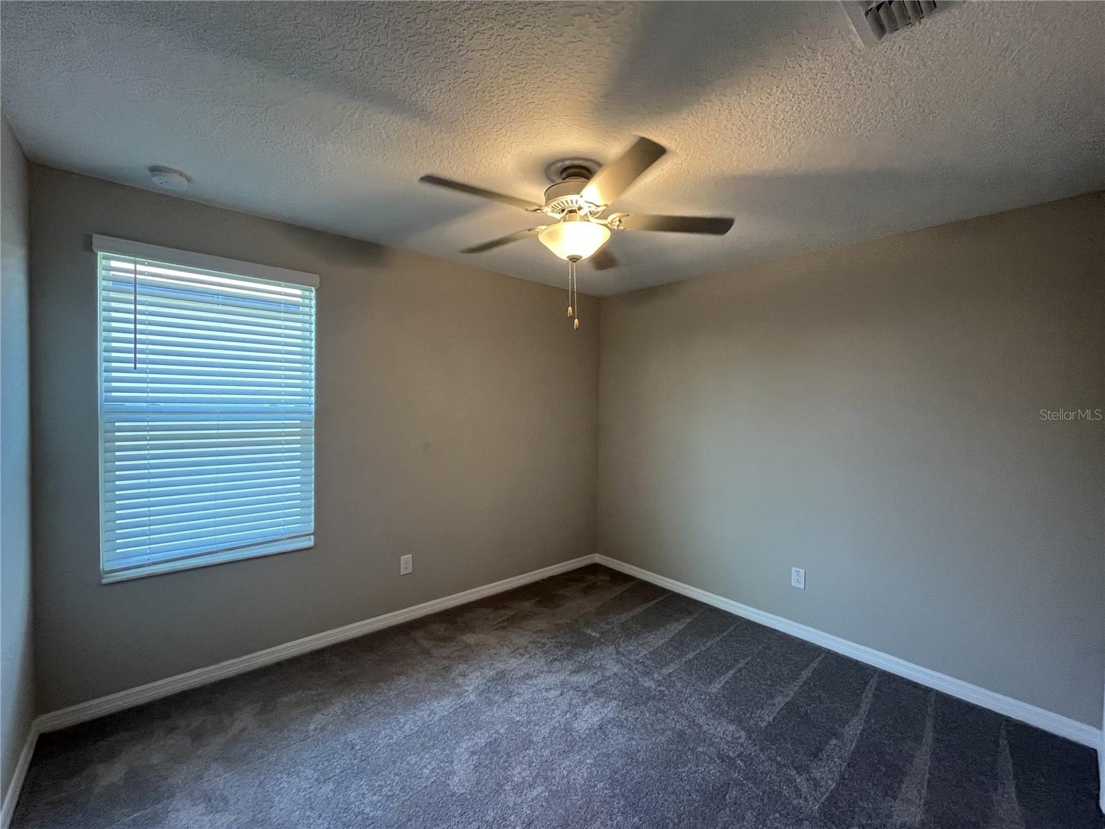 VILLAGES/AVALON PH IV - Residential Lease