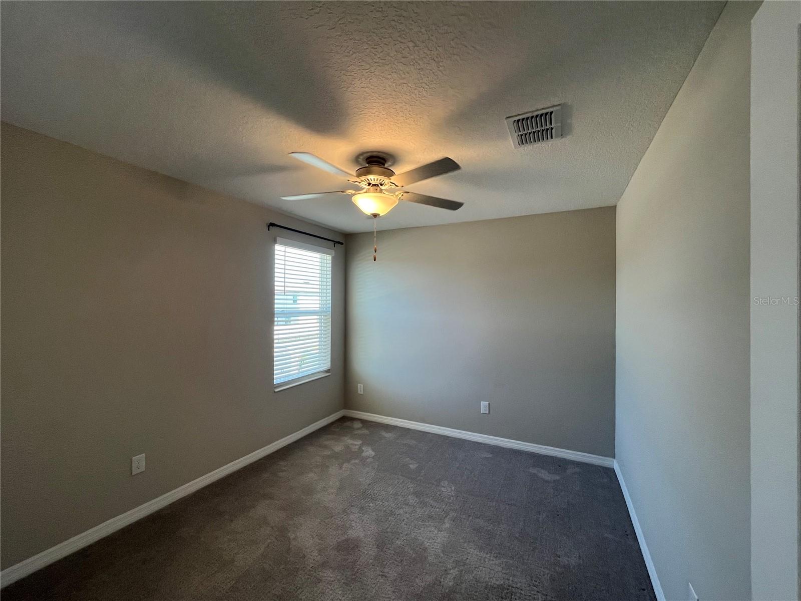 VILLAGES/AVALON PH IV - Residential Lease