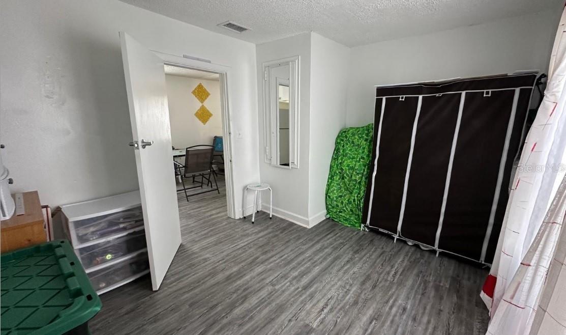 WADSWORTH J R SUB - Residential
