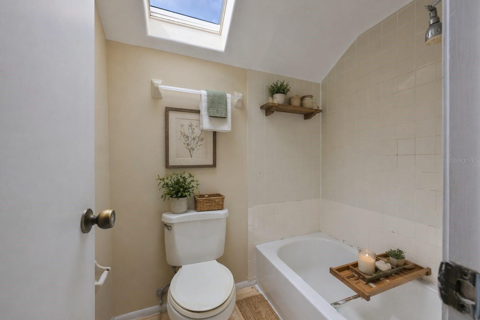 SPRING LAKE 1ST ADD - Residential