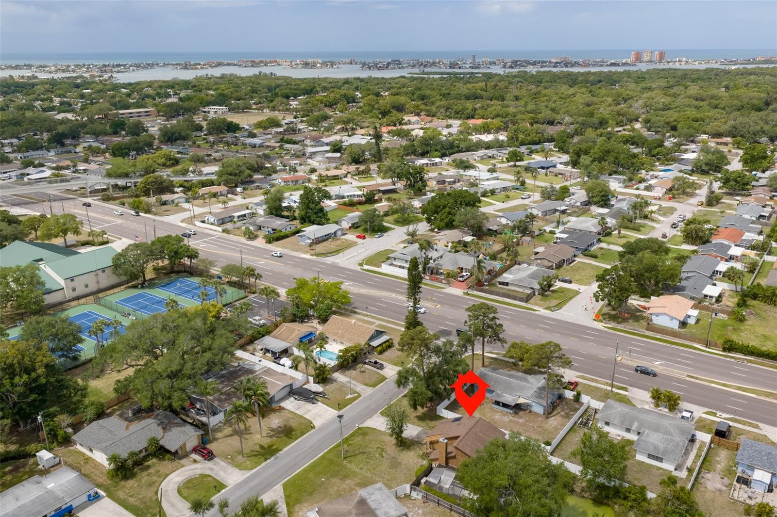 SPRING LAKE 1ST ADD - Residential