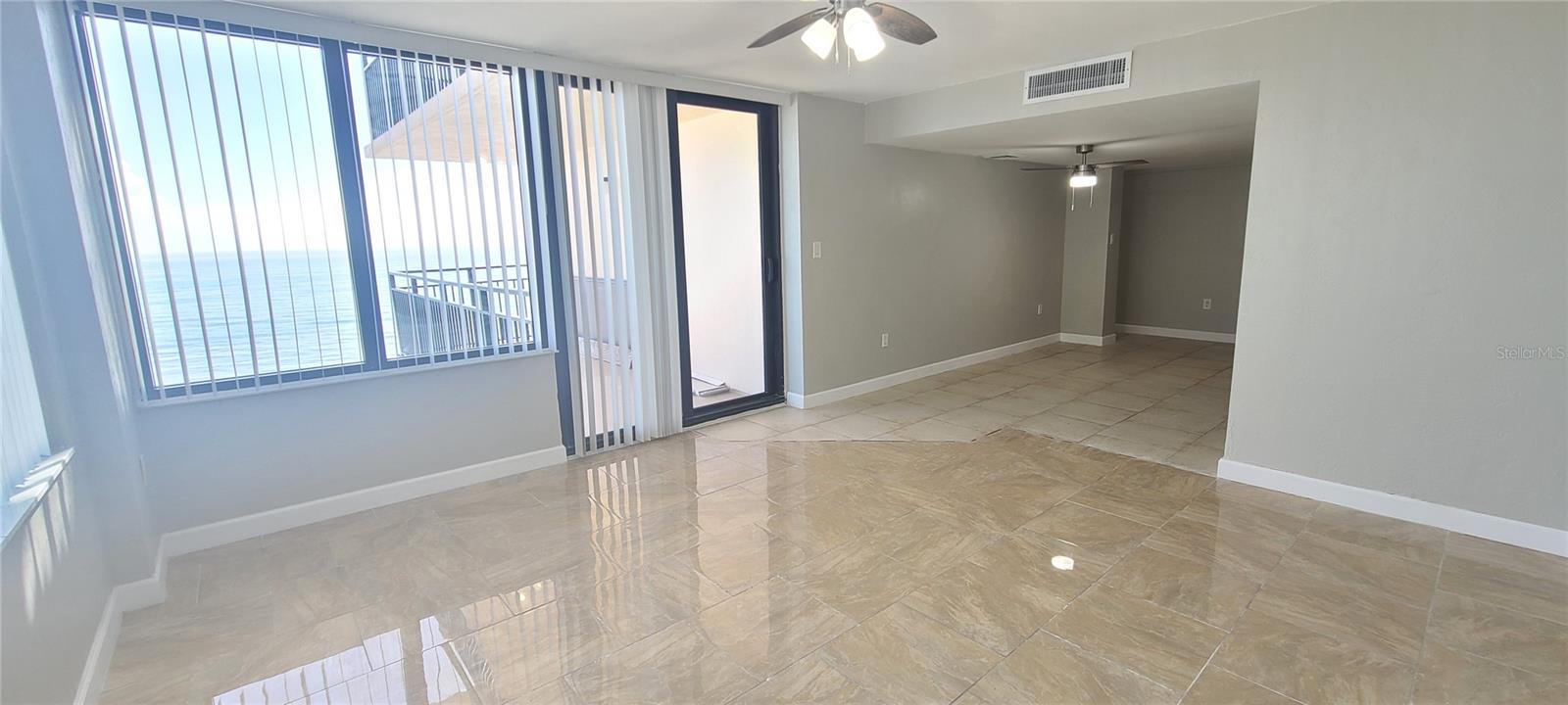 OCEAN 01 CONDO - Residential