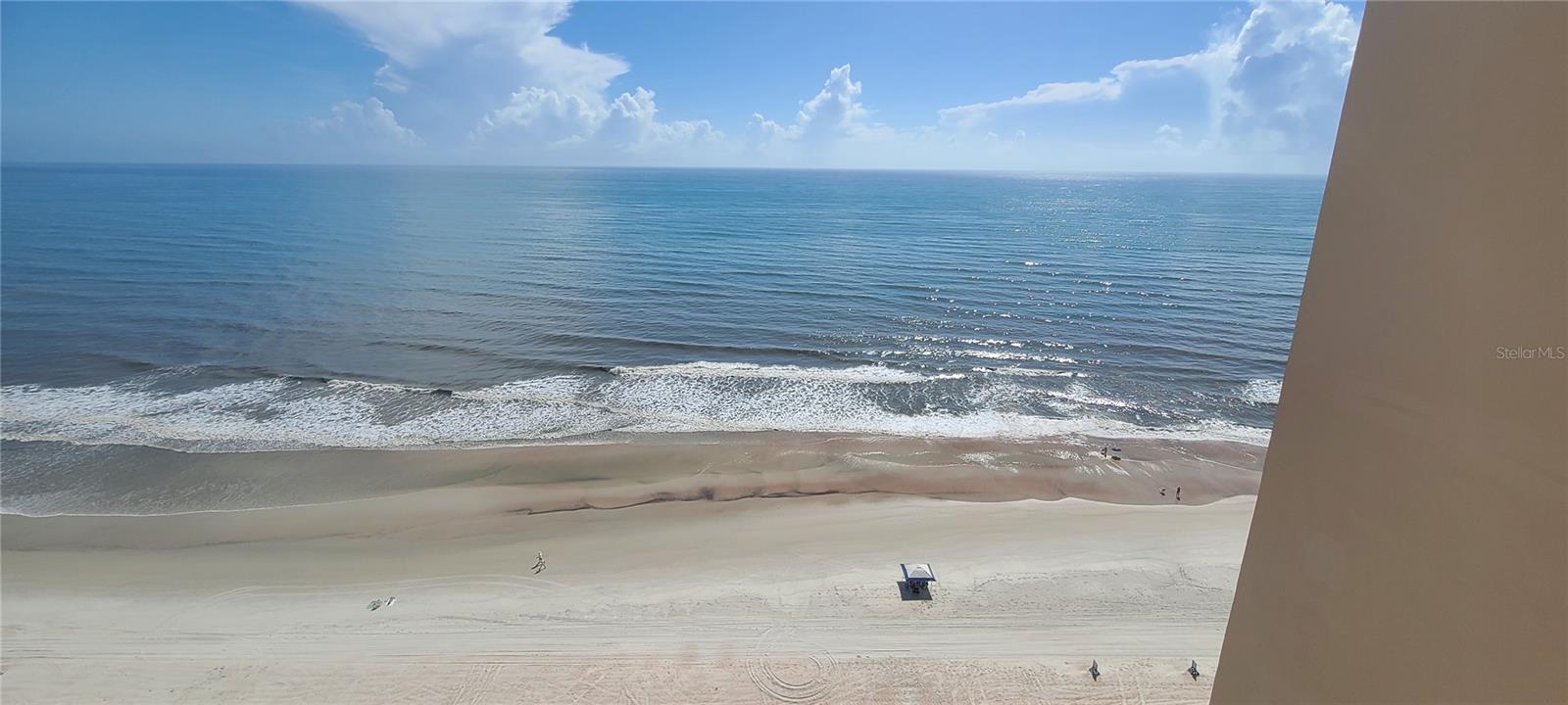OCEAN 01 CONDO - Residential