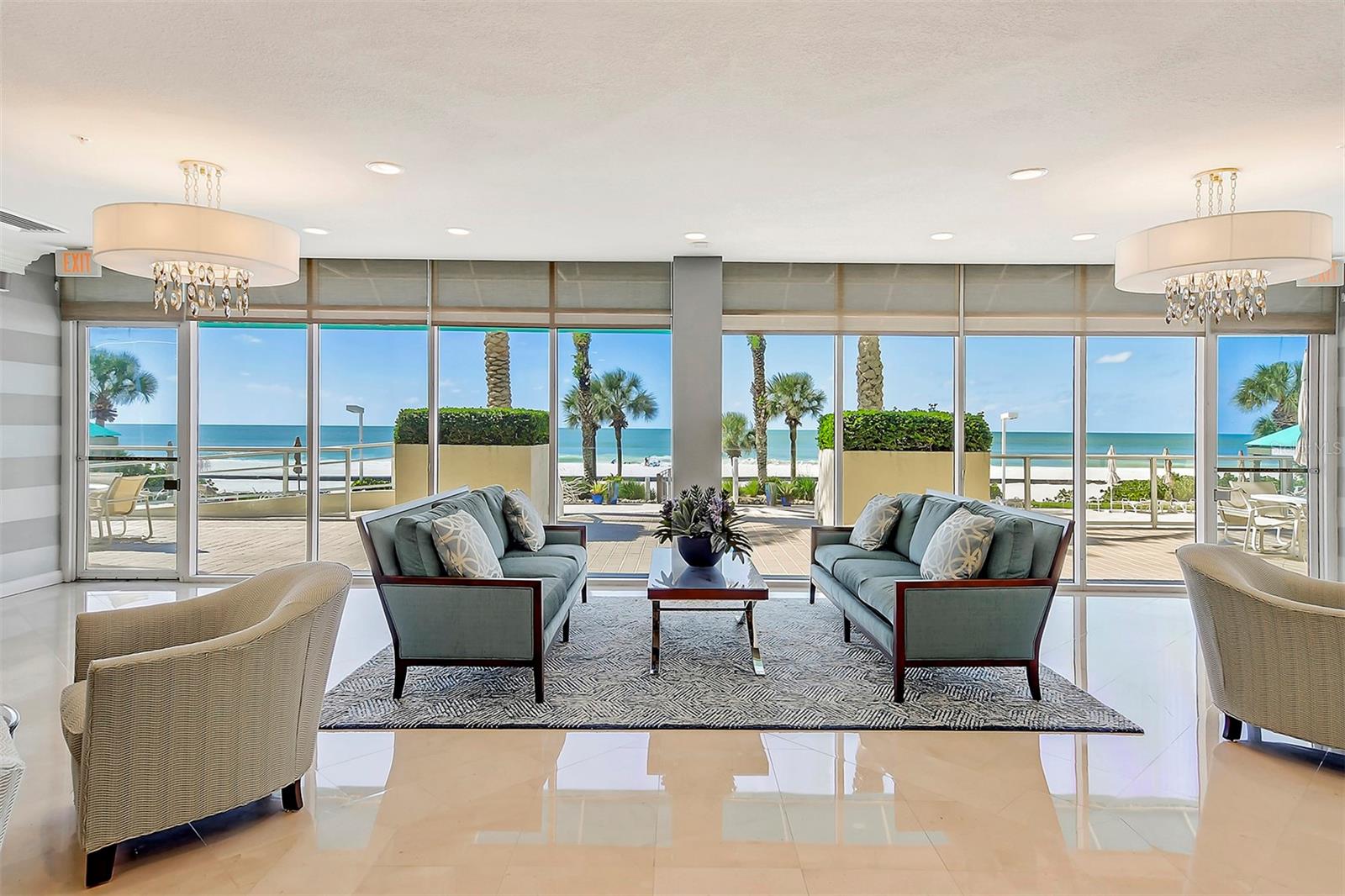 L ELEGANCE ON LIDO BEACH - Residential