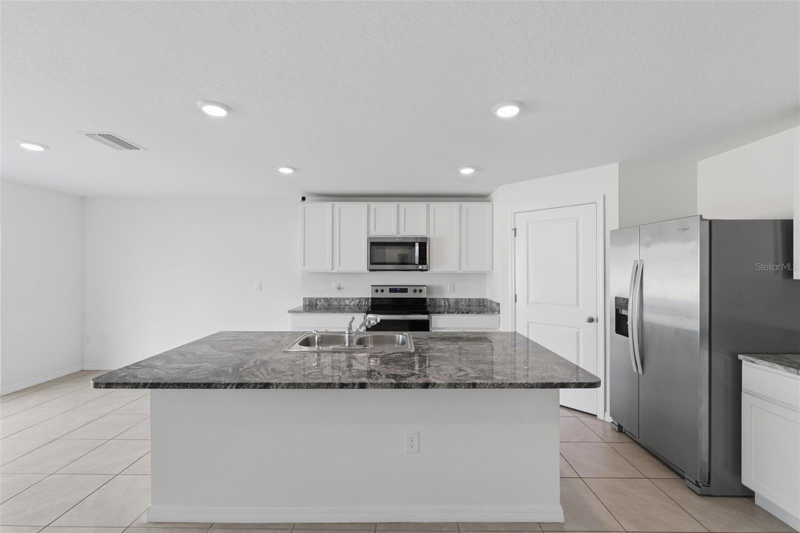 WATERFORD PH 1 - Residential