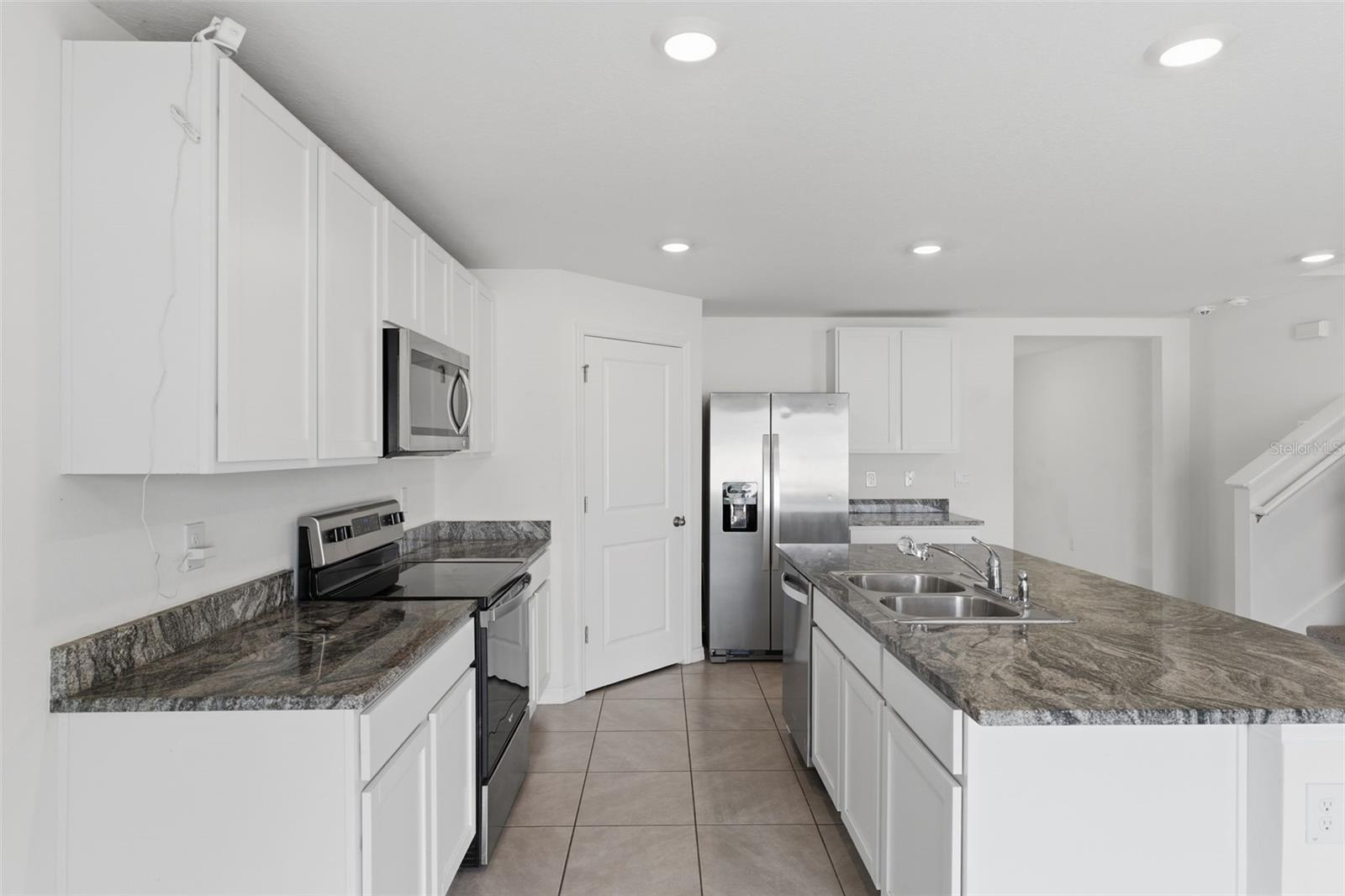 WATERFORD PH 1 - Residential