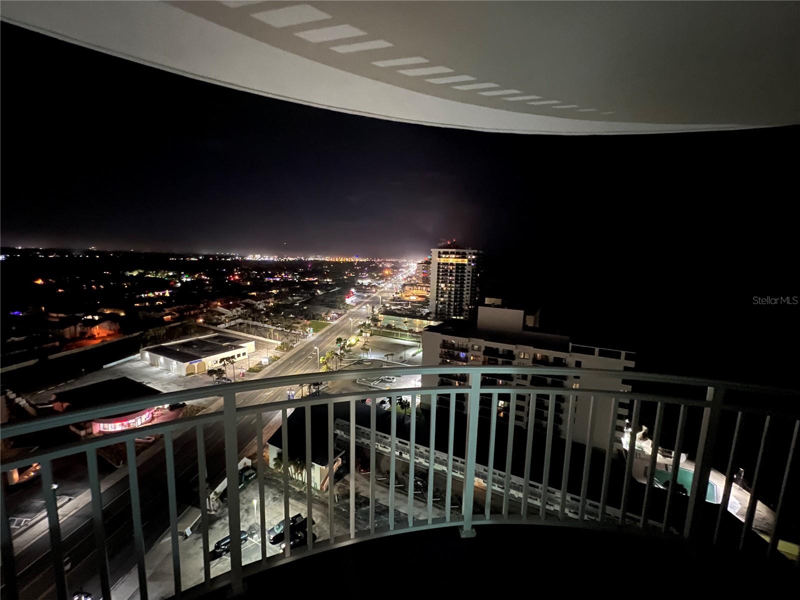 PECK PLAZA - Residential