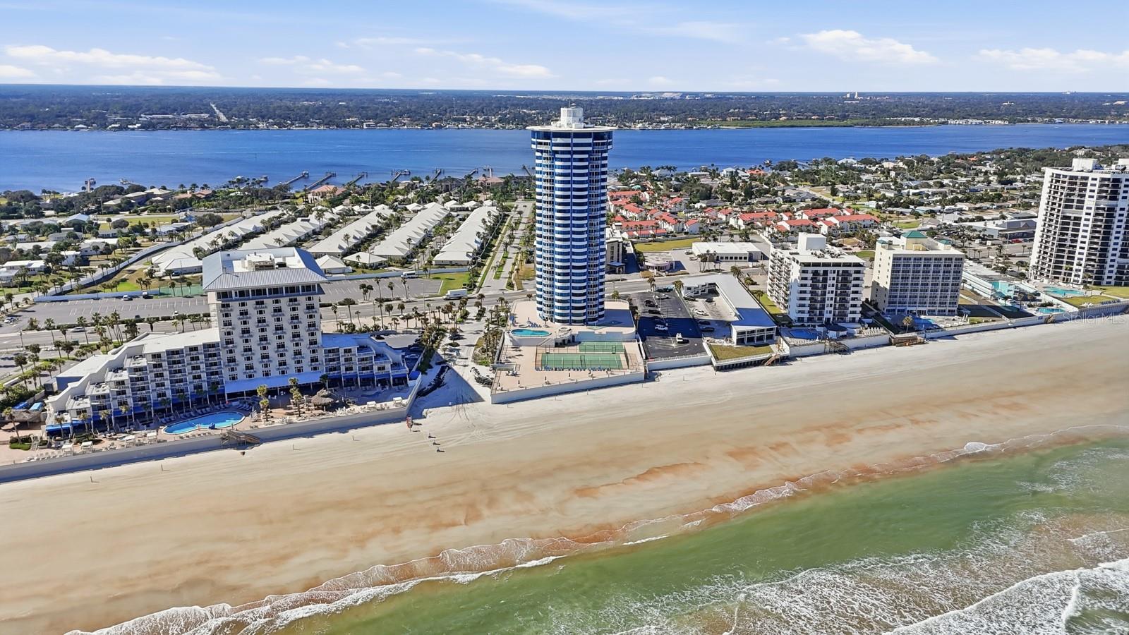 PECK PLAZA - Residential