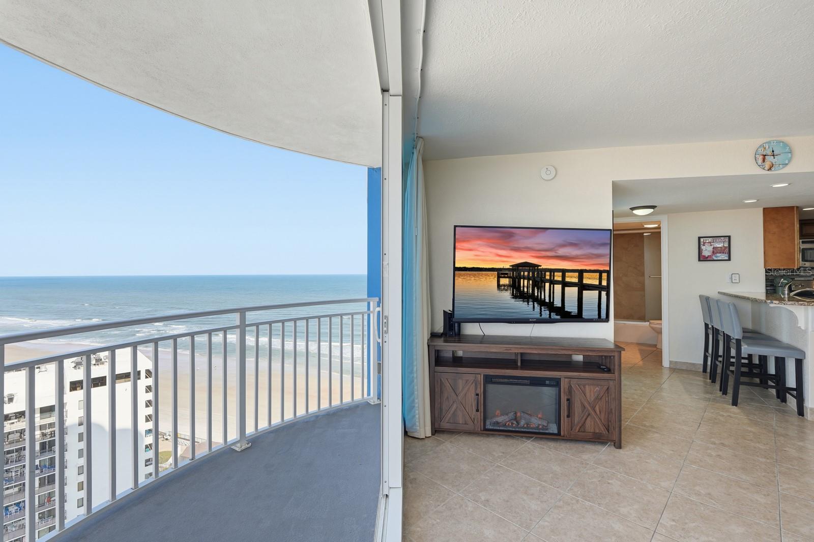 PECK PLAZA - Residential