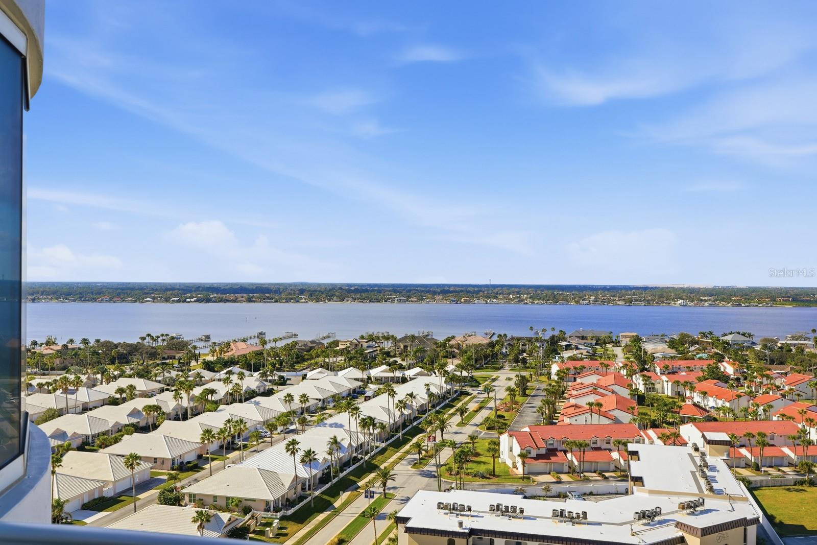 PECK PLAZA - Residential