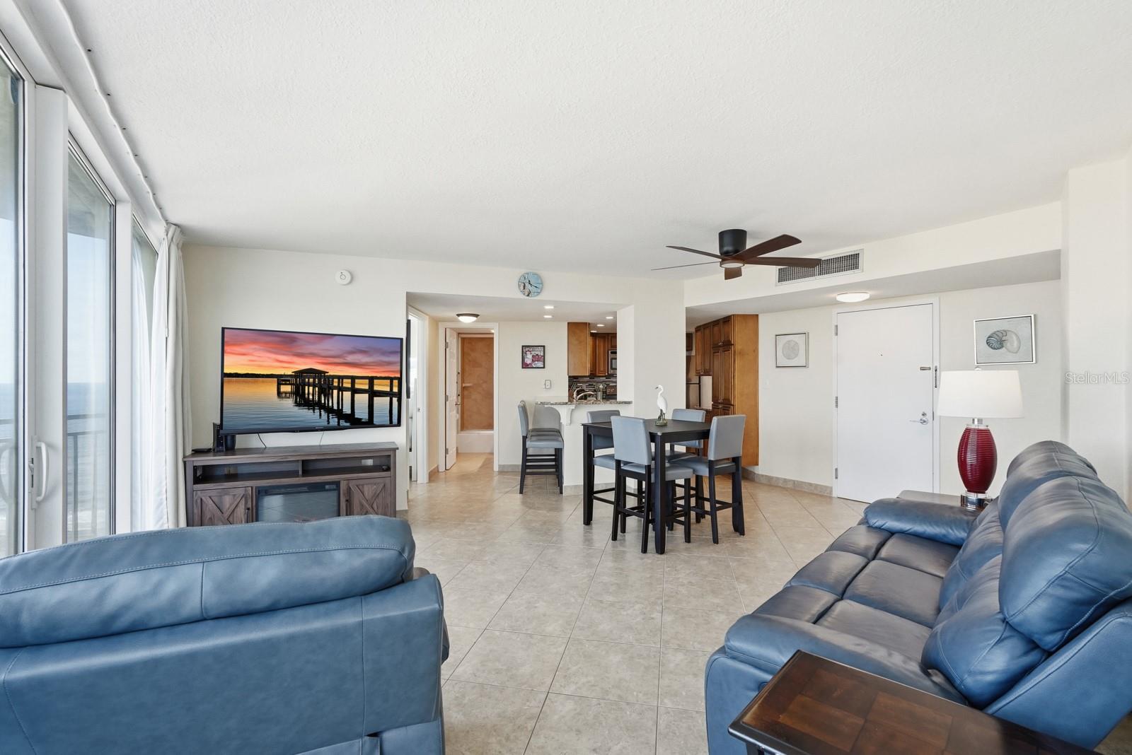 PECK PLAZA - Residential