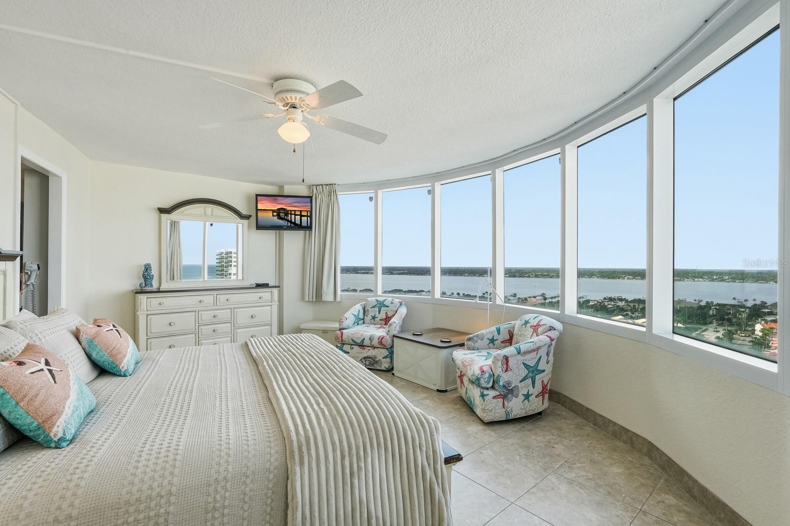 PECK PLAZA - Residential