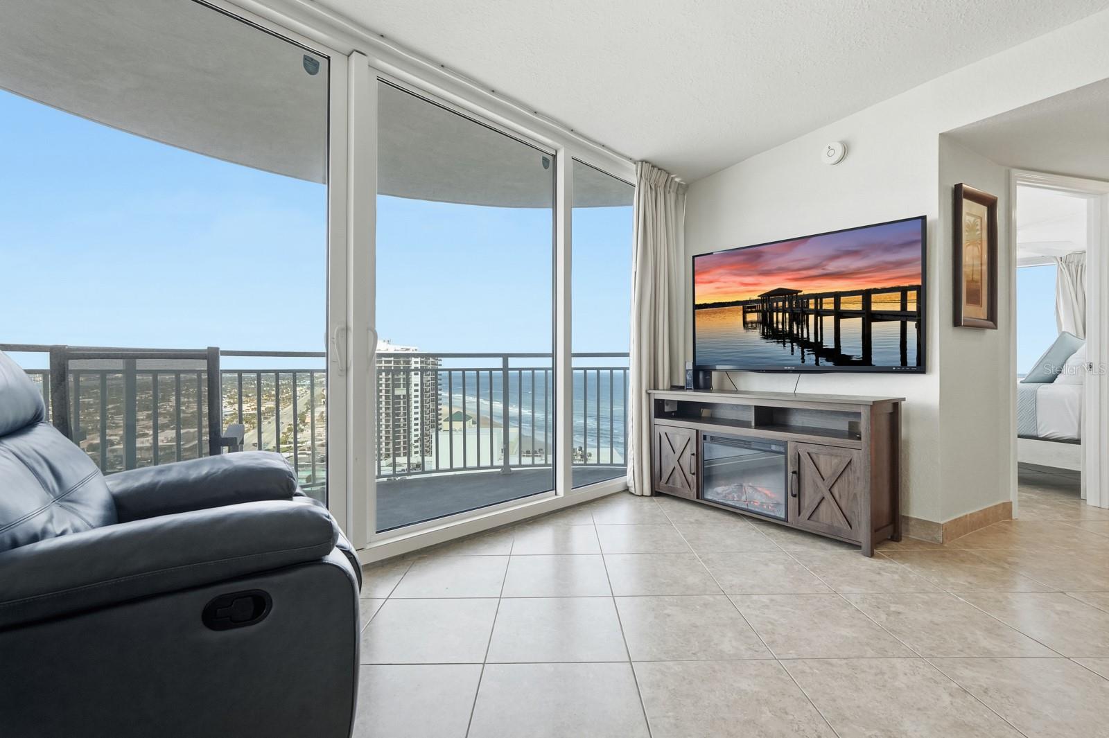 PECK PLAZA - Residential