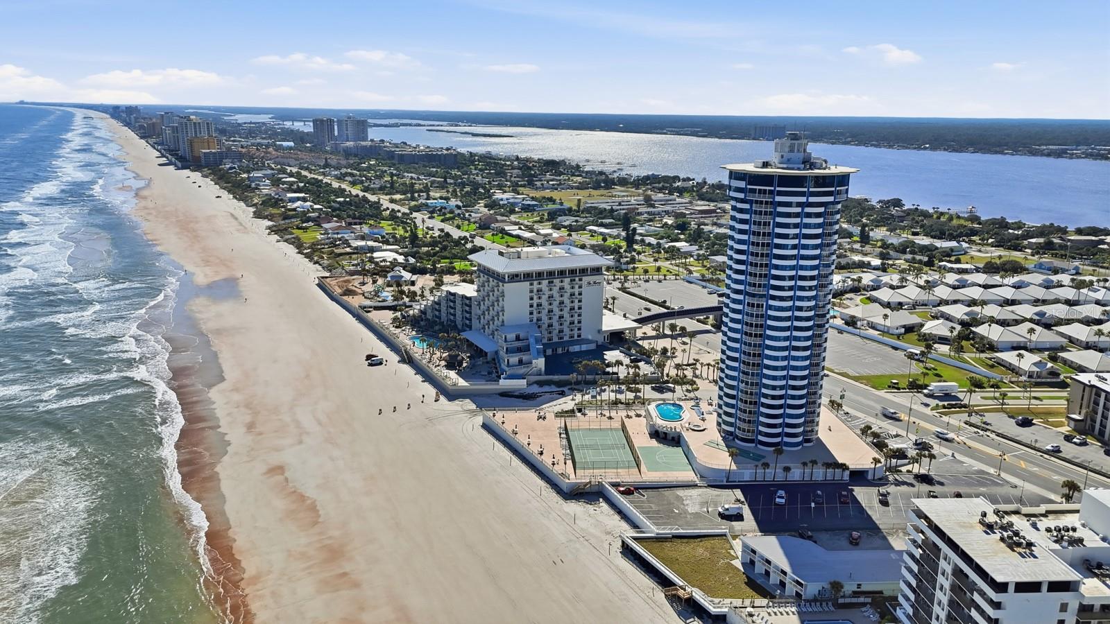 PECK PLAZA - Residential