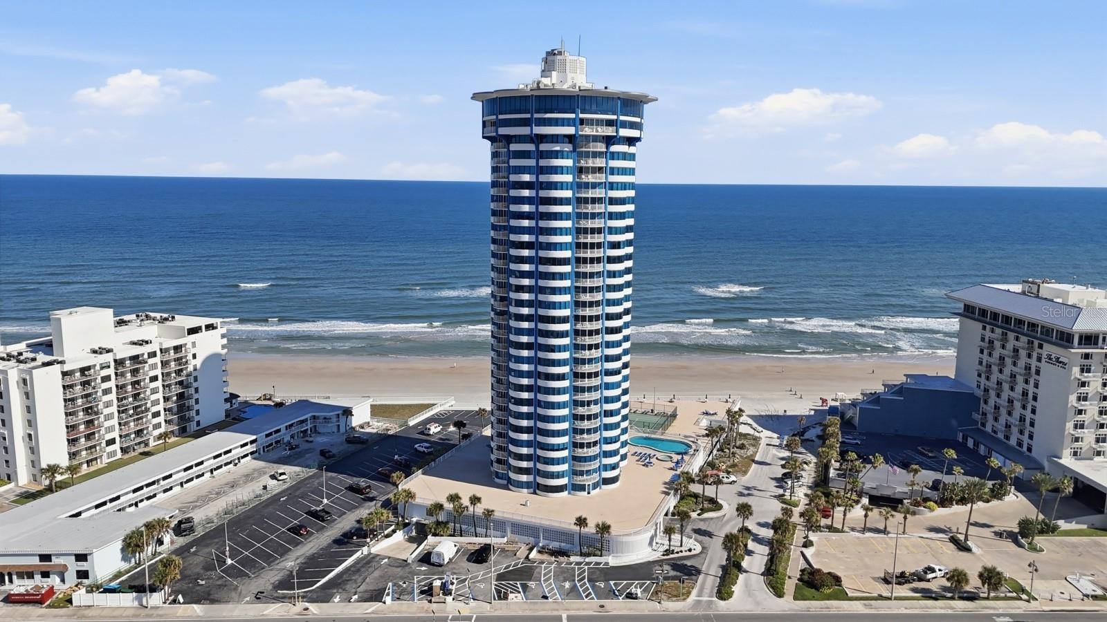 PECK PLAZA - Residential