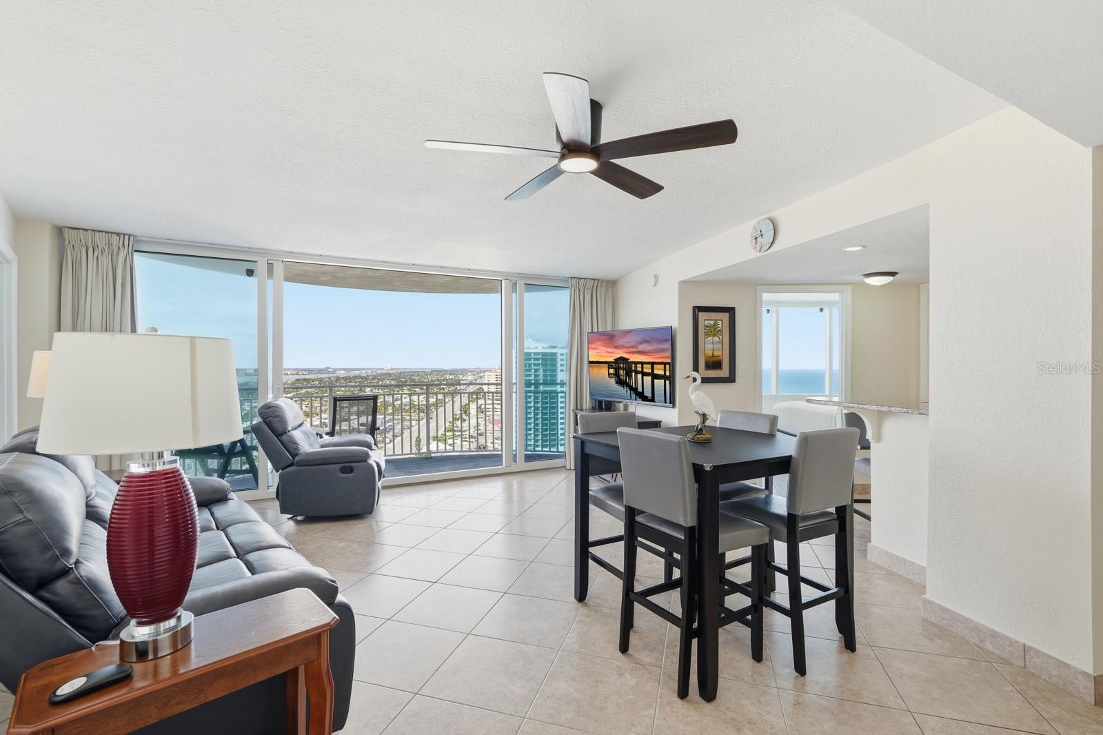 PECK PLAZA - Residential