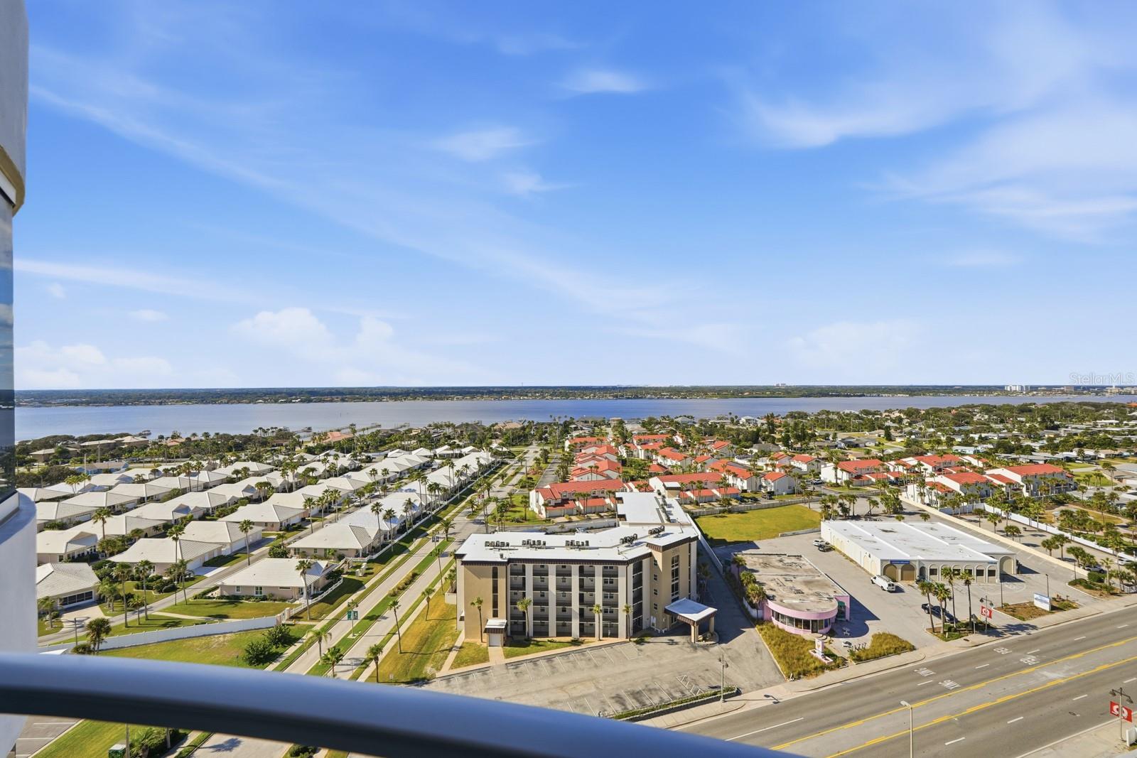 PECK PLAZA - Residential