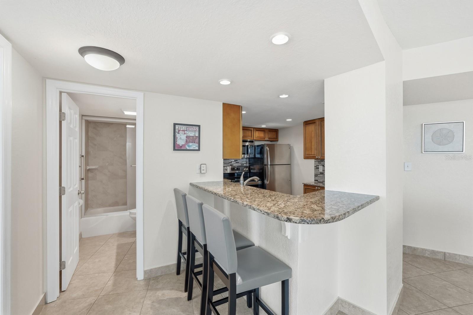 PECK PLAZA - Residential