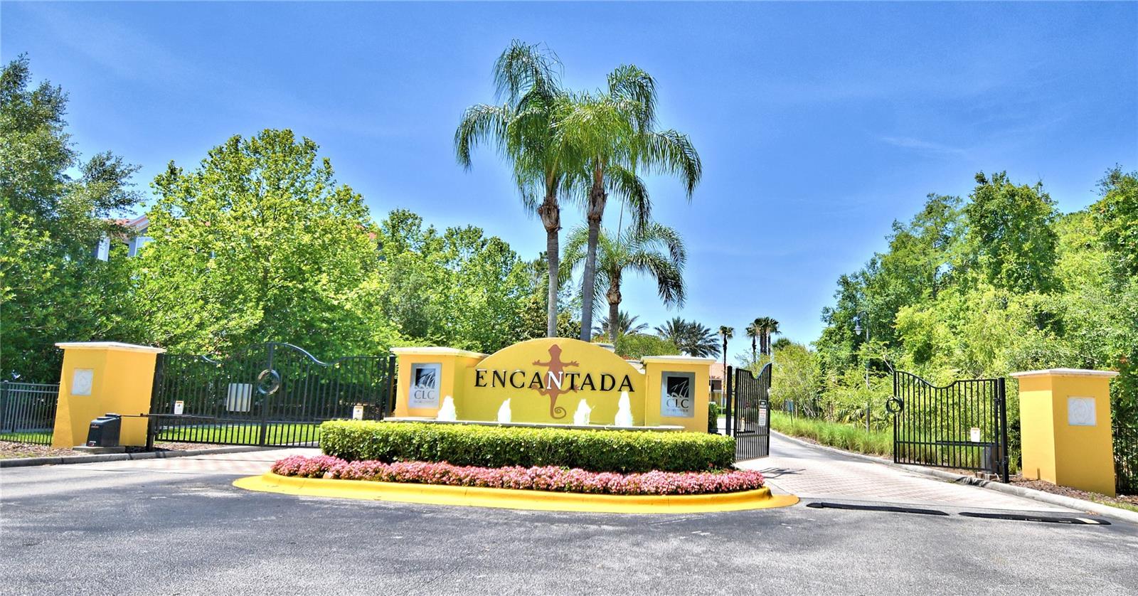 ENCANTADA PH 01 - Residential