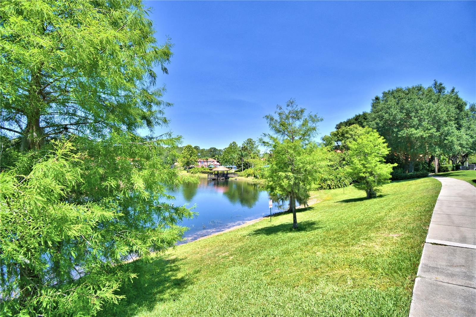 ENCANTADA PH 01 - Residential