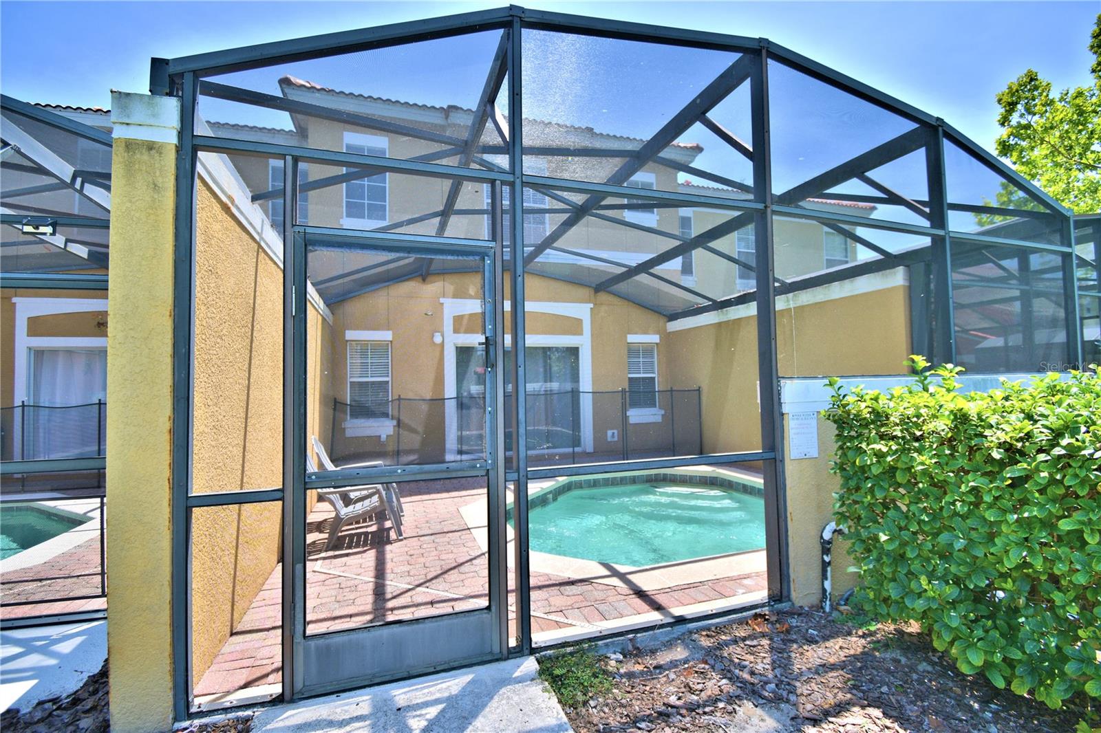 ENCANTADA PH 01 - Residential