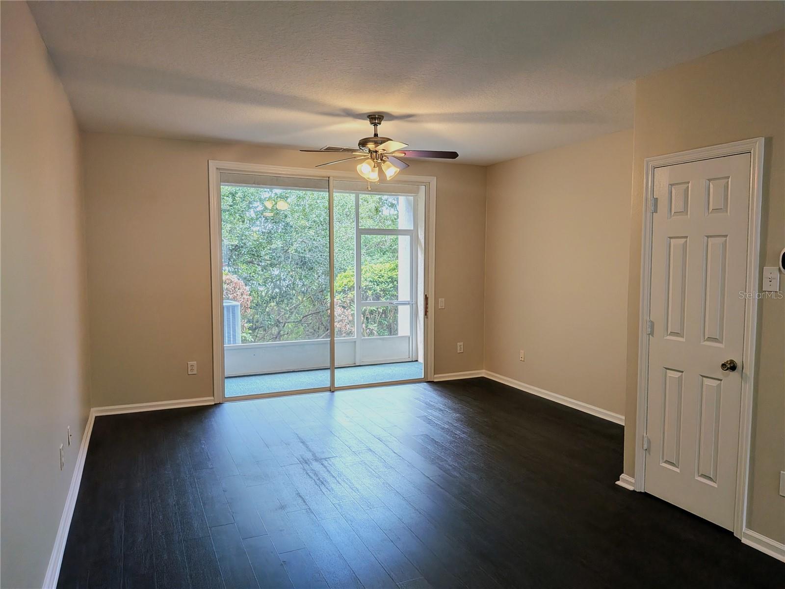CHASE TWNHMS - Residential Lease