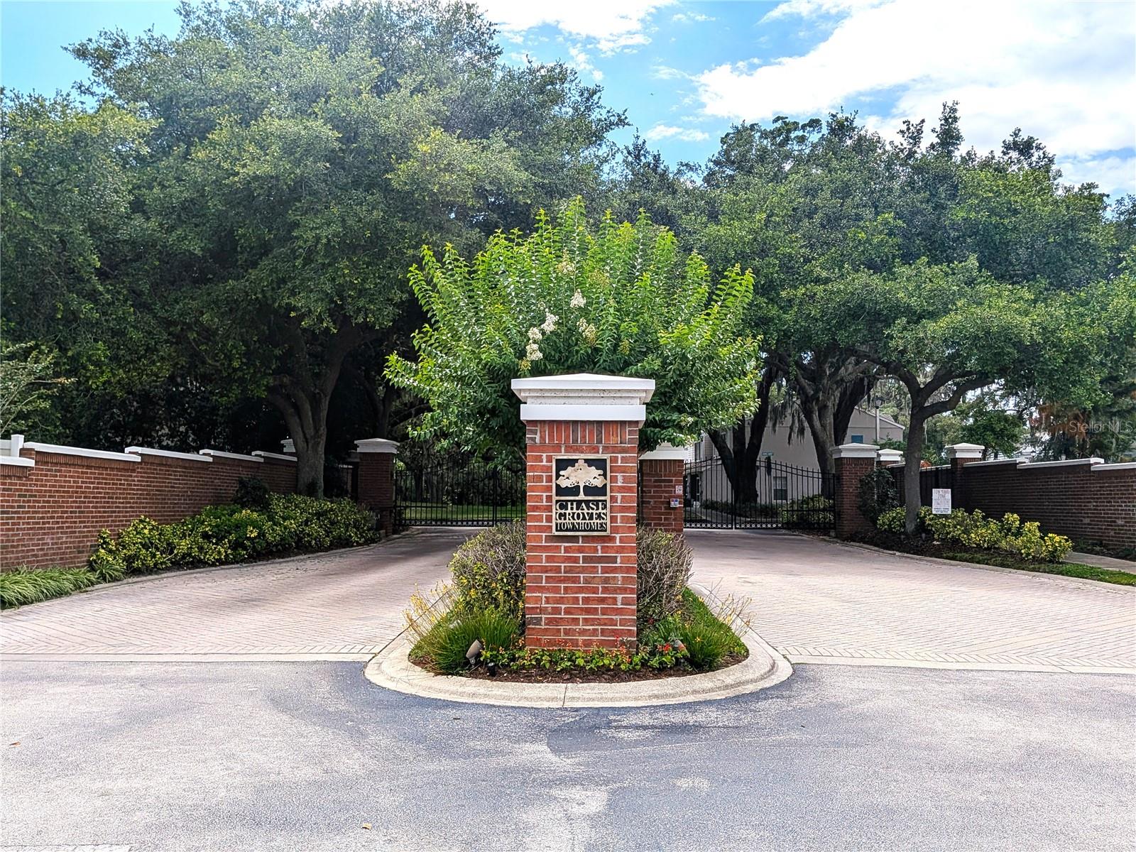 CHASE TWNHMS - Residential Lease
