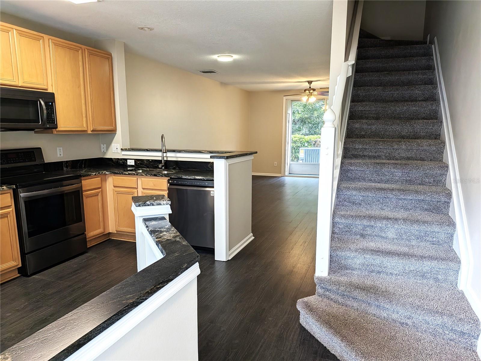 CHASE TWNHMS - Residential Lease