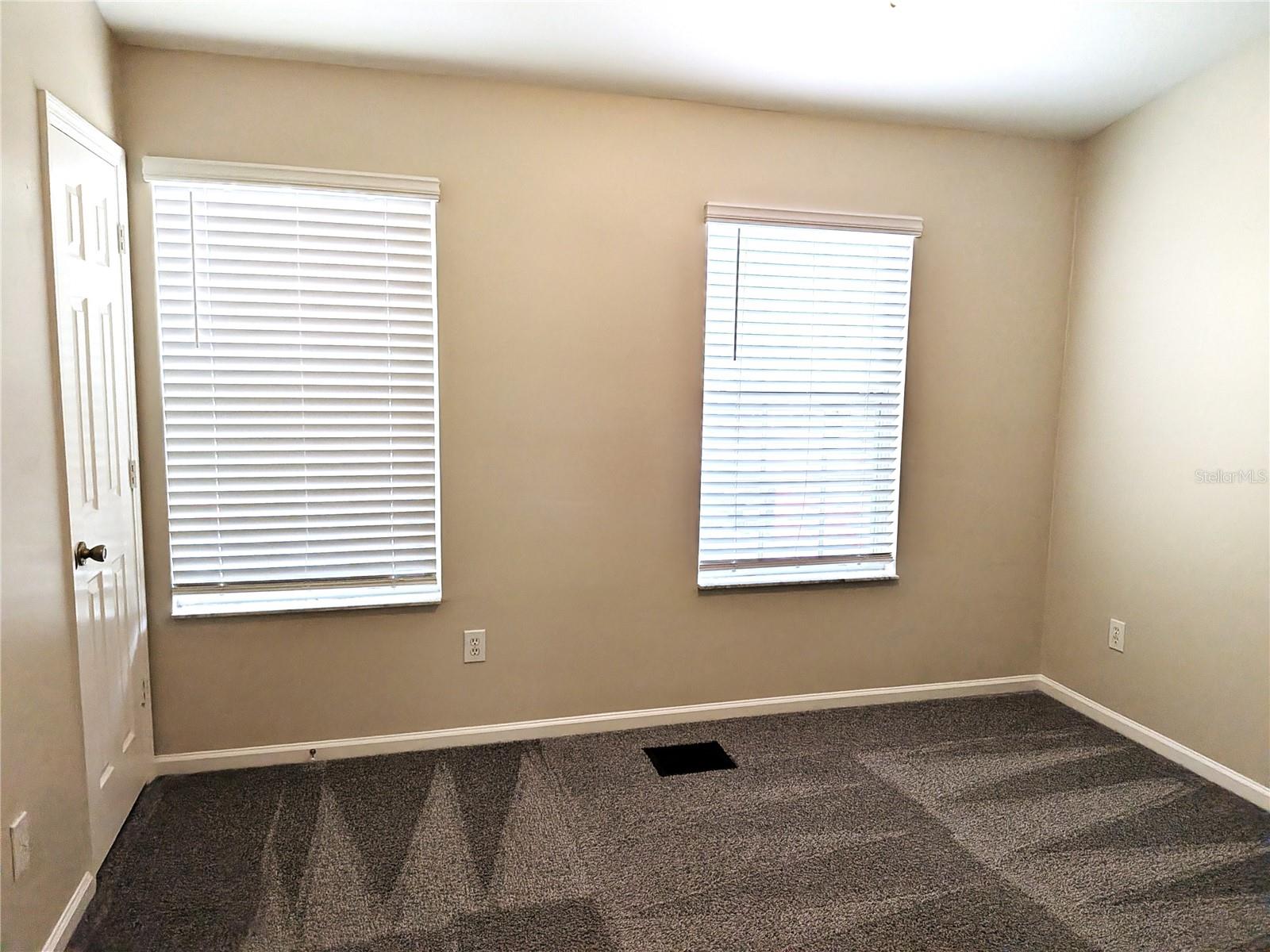 CHASE TWNHMS - Residential Lease