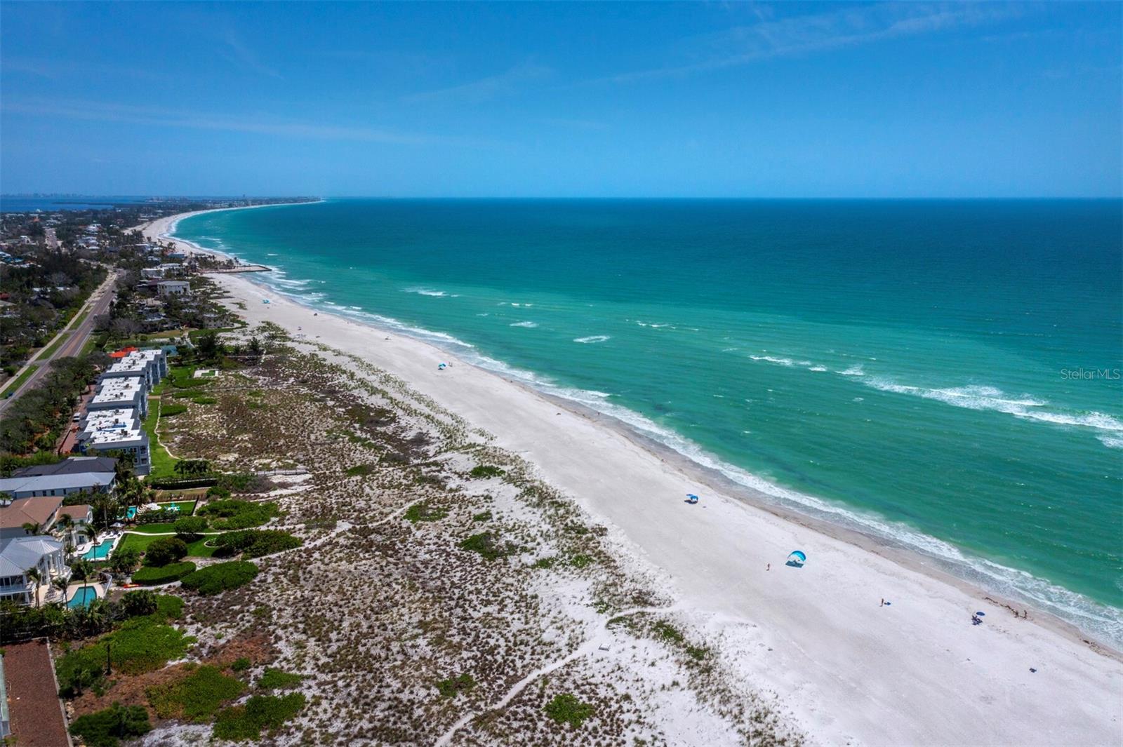 LONGBEACH ON LONGBOAT KEY - Land