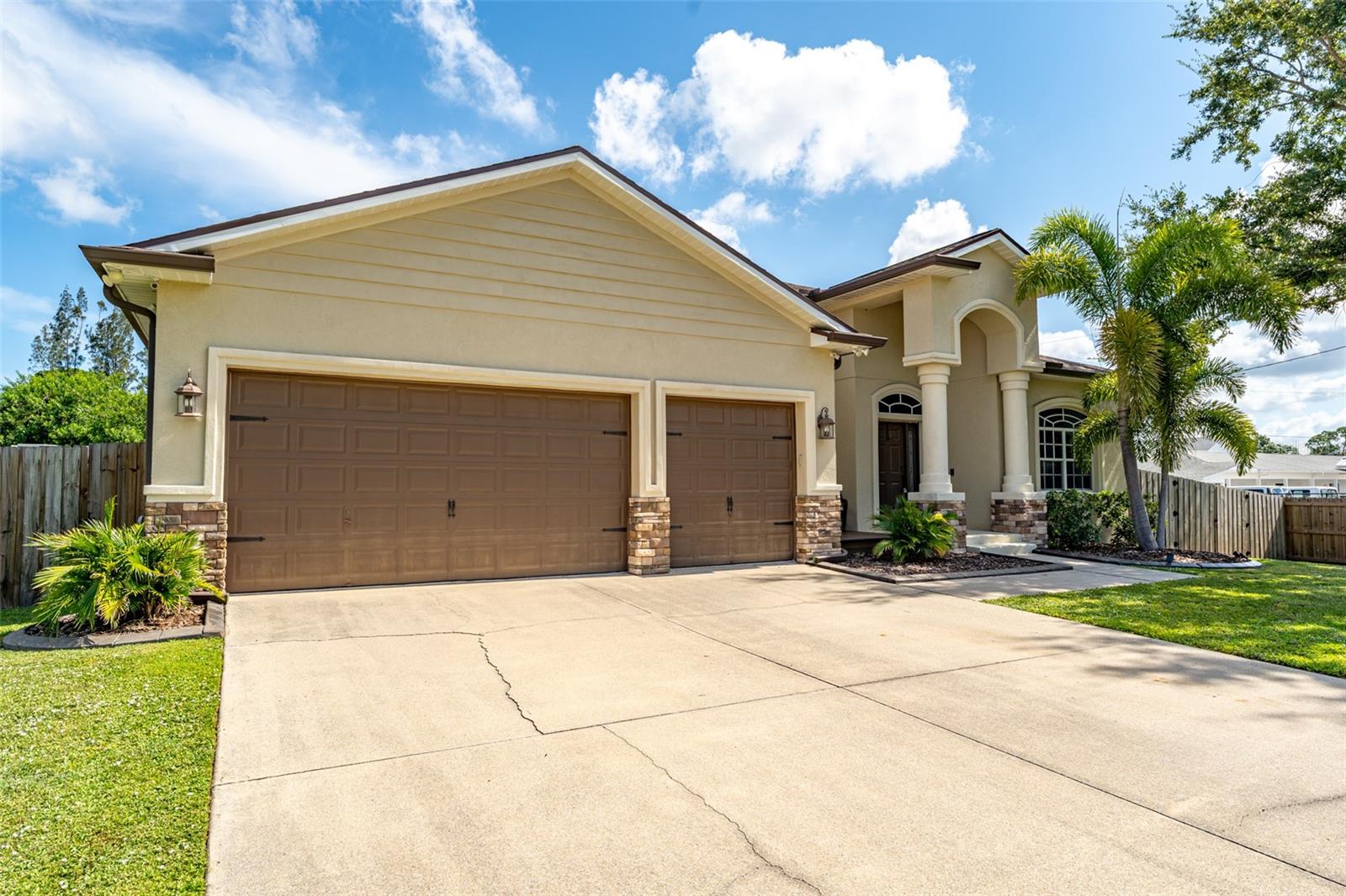 GORES ADD TO RUSKIN FLOR - Residential