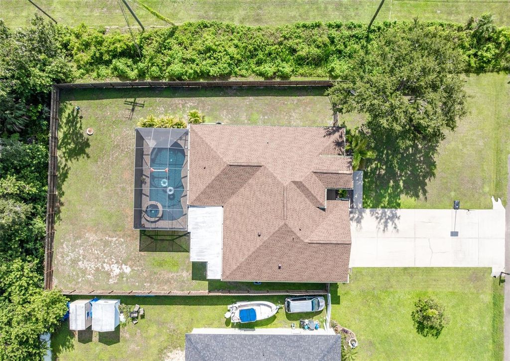 Photo of 901 8th Ave SW, Ruskin, FL 33570 (MLS # TB8415326)