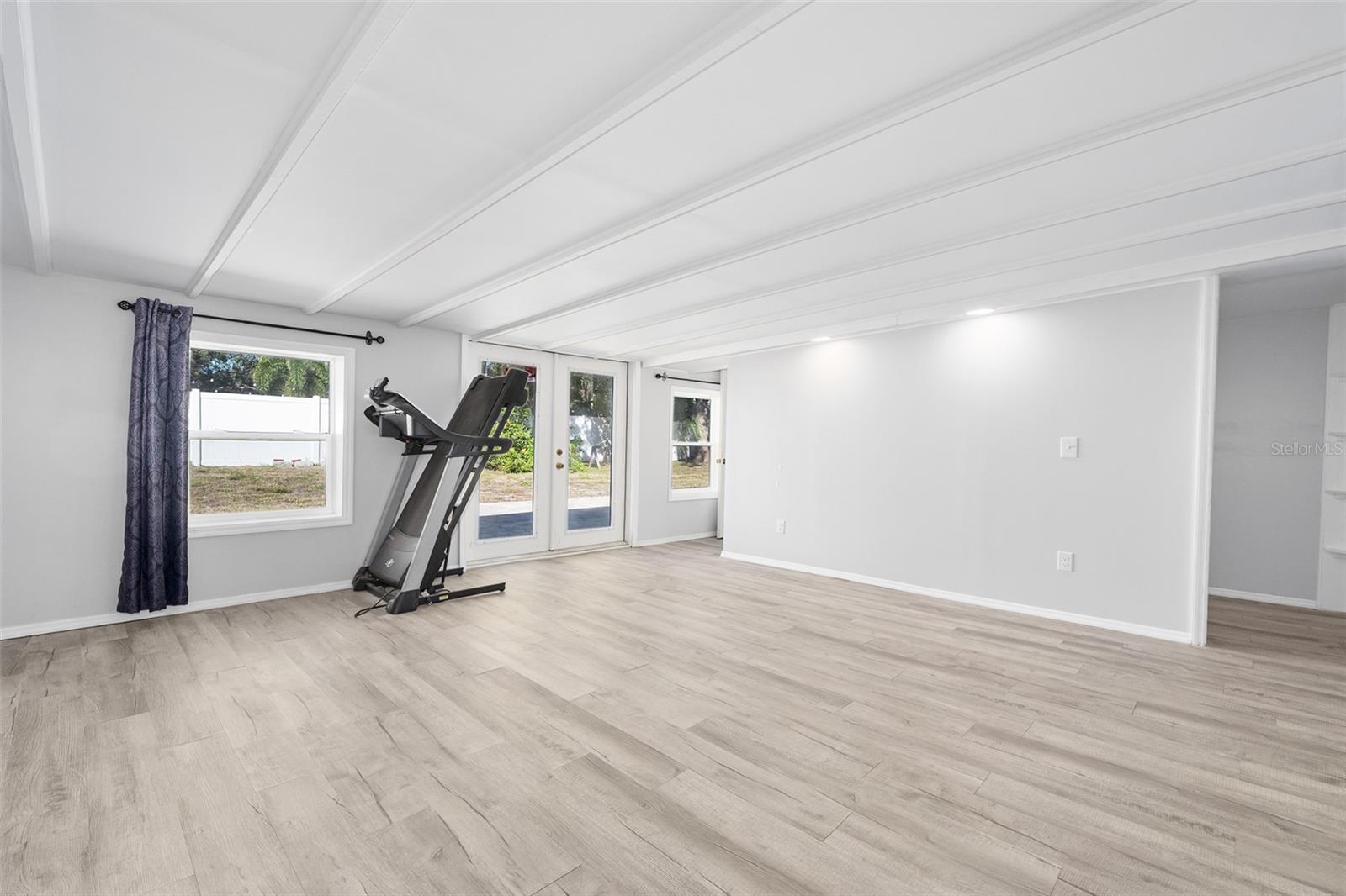 ORMOND TERRACE - Residential