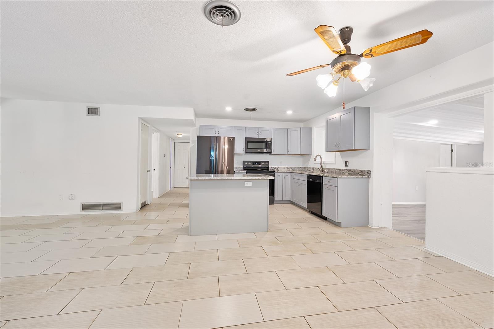 ORMOND TERRACE - Residential