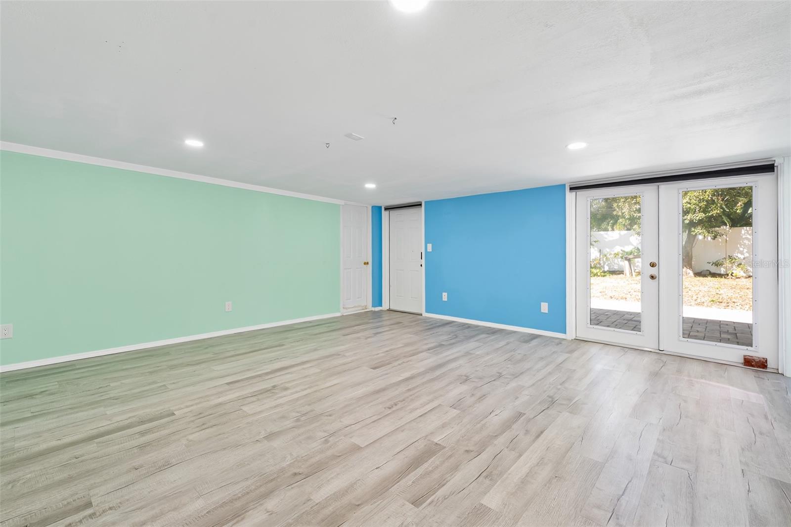 ORMOND TERRACE - Residential