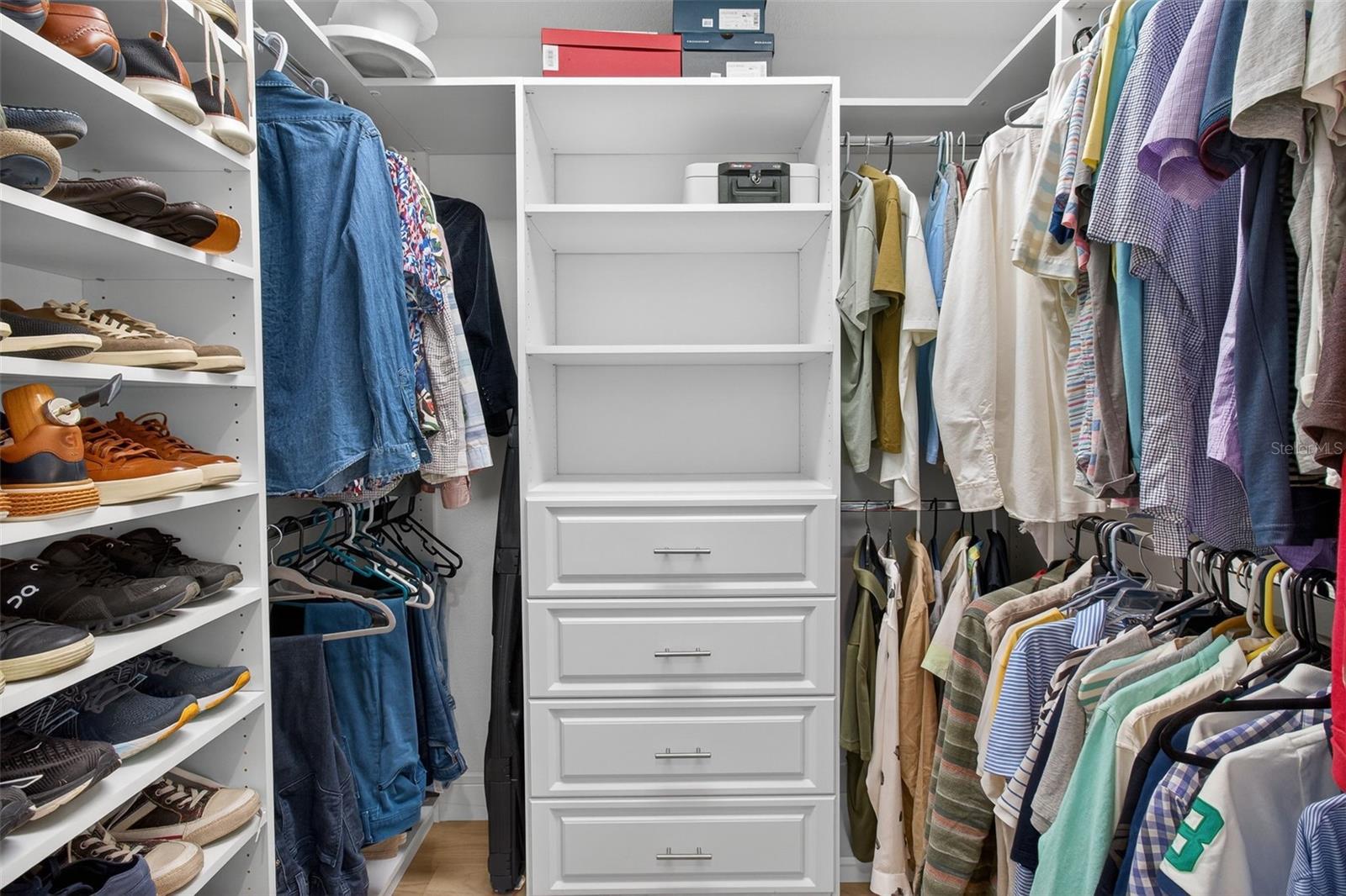 SOUTH CSWY ISLE YACHT CLUB 4TH ADD - Residential