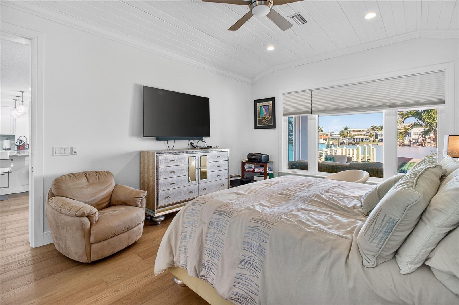 SOUTH CSWY ISLE YACHT CLUB 4TH ADD - Residential