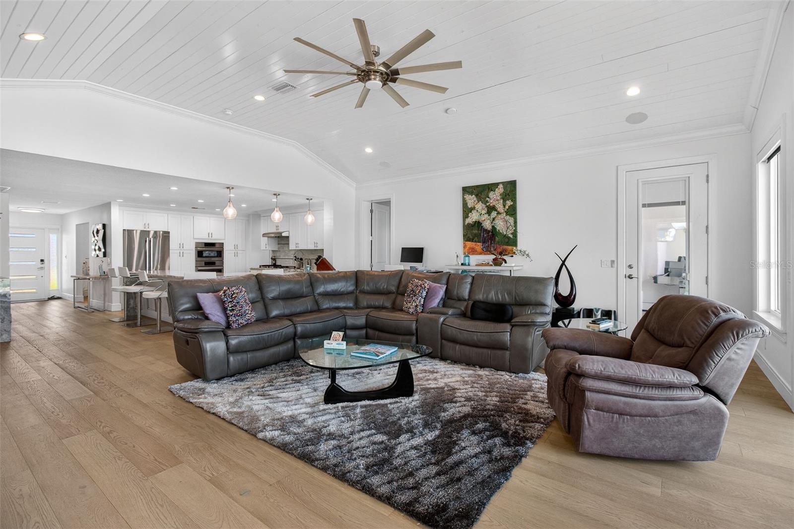 SOUTH CSWY ISLE YACHT CLUB 4TH ADD - Residential