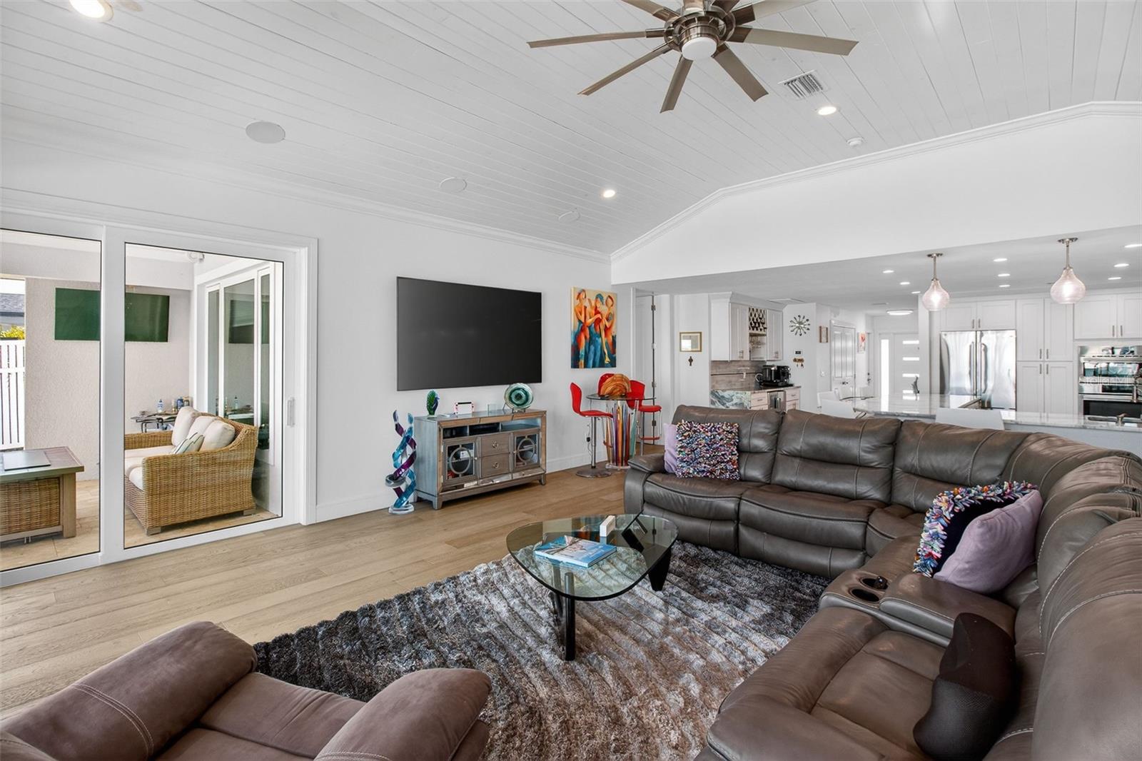 SOUTH CSWY ISLE YACHT CLUB 4TH ADD - Residential