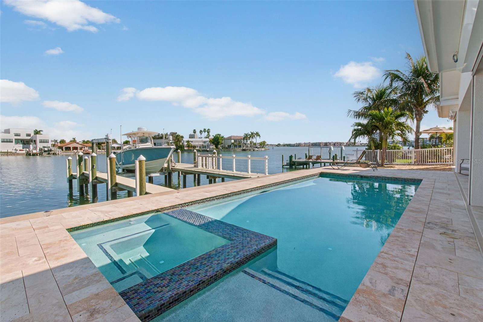 SOUTH CSWY ISLE YACHT CLUB 4TH ADD - Residential