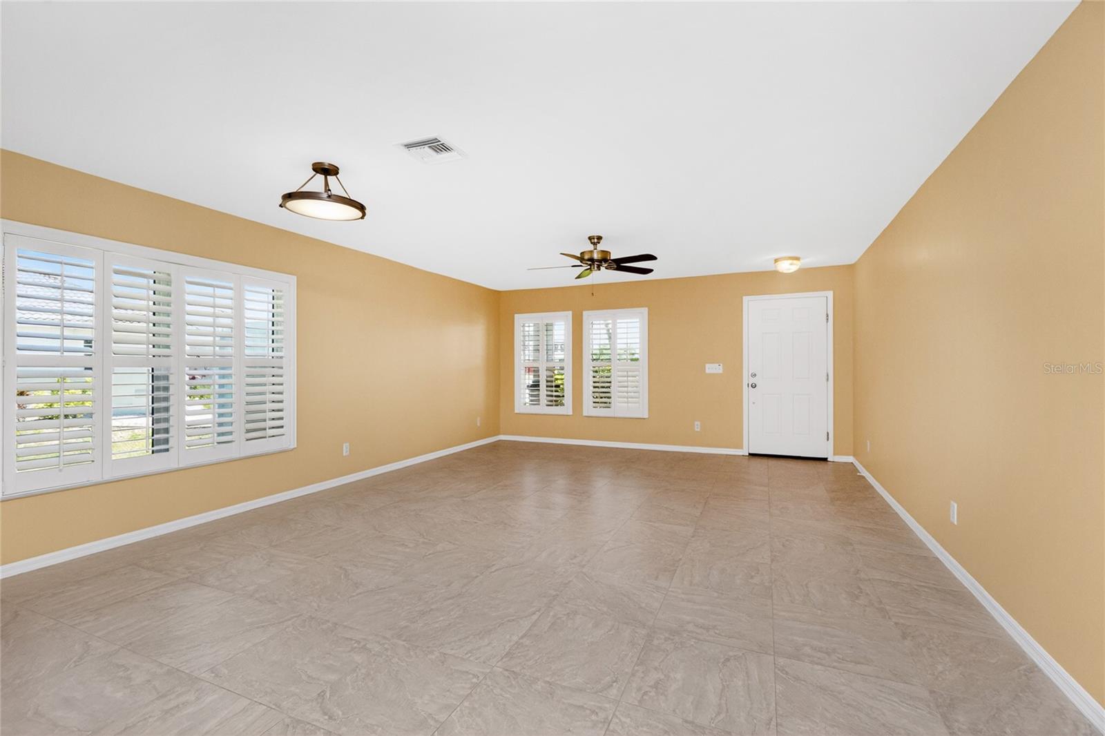 PUNTA GORDA ISLES SEC 21/BURNT STORE LAK - Residential
