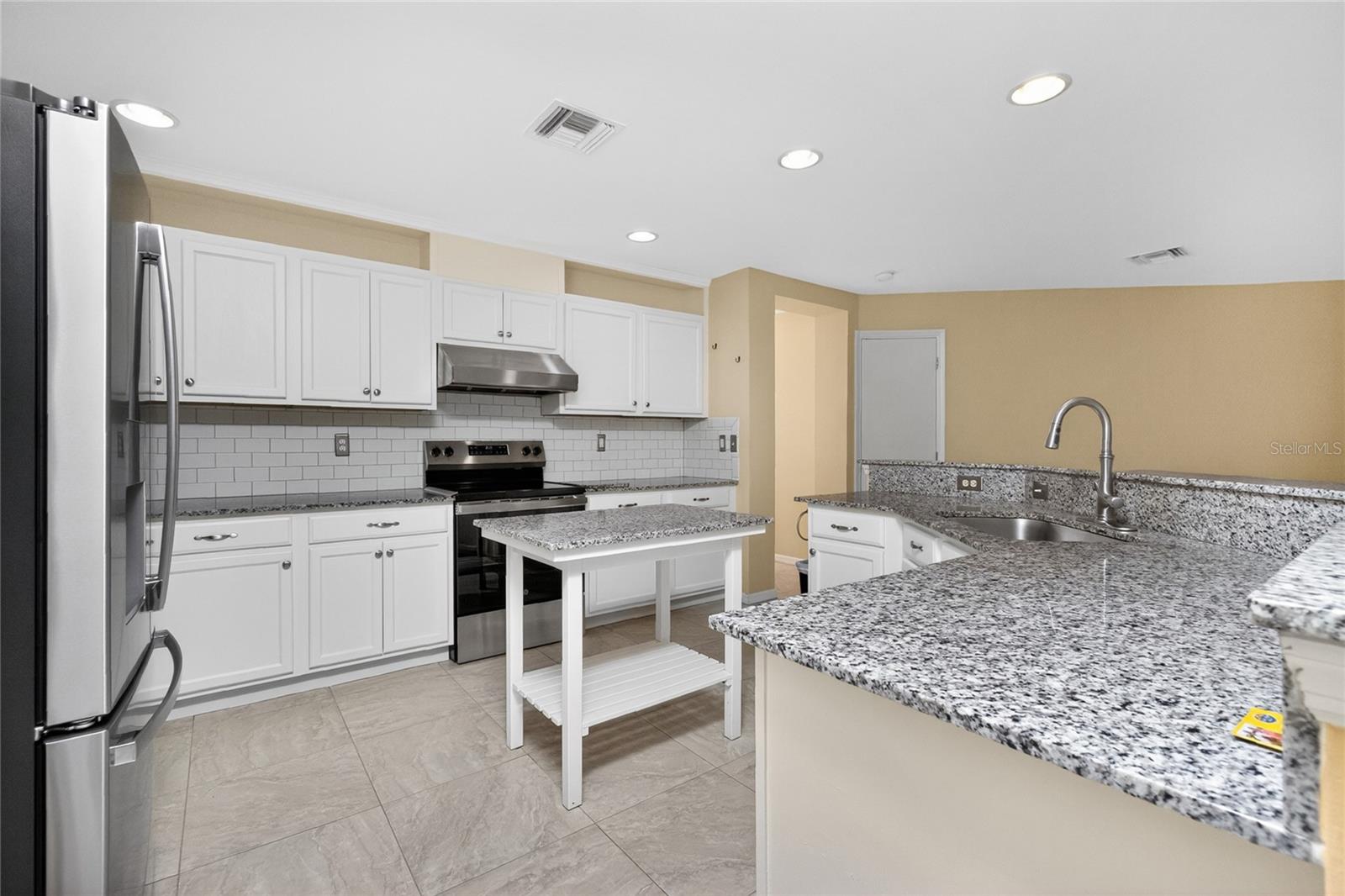 PUNTA GORDA ISLES SEC 21/BURNT STORE LAK - Residential