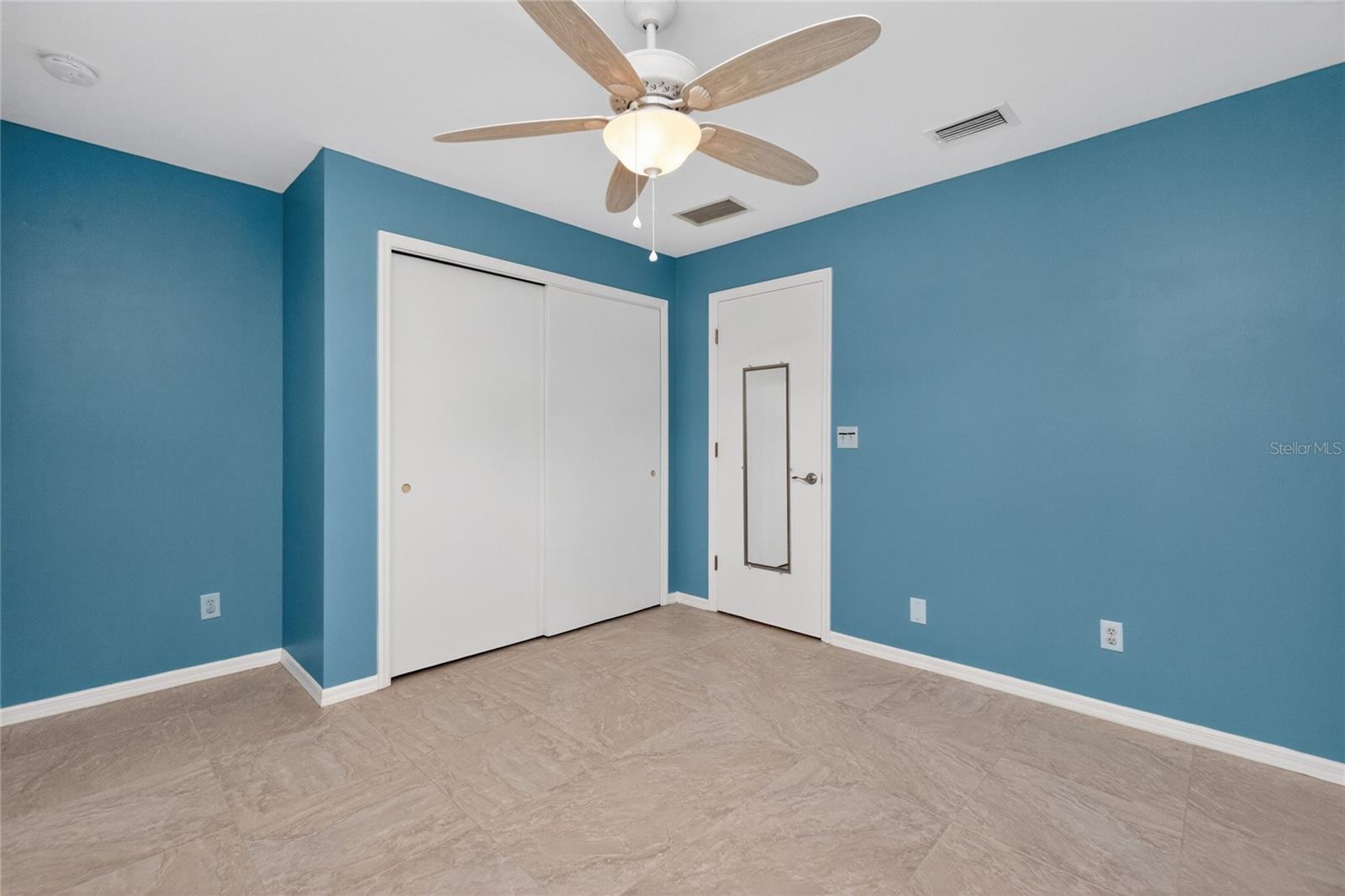 PUNTA GORDA ISLES SEC 21/BURNT STORE LAK - Residential