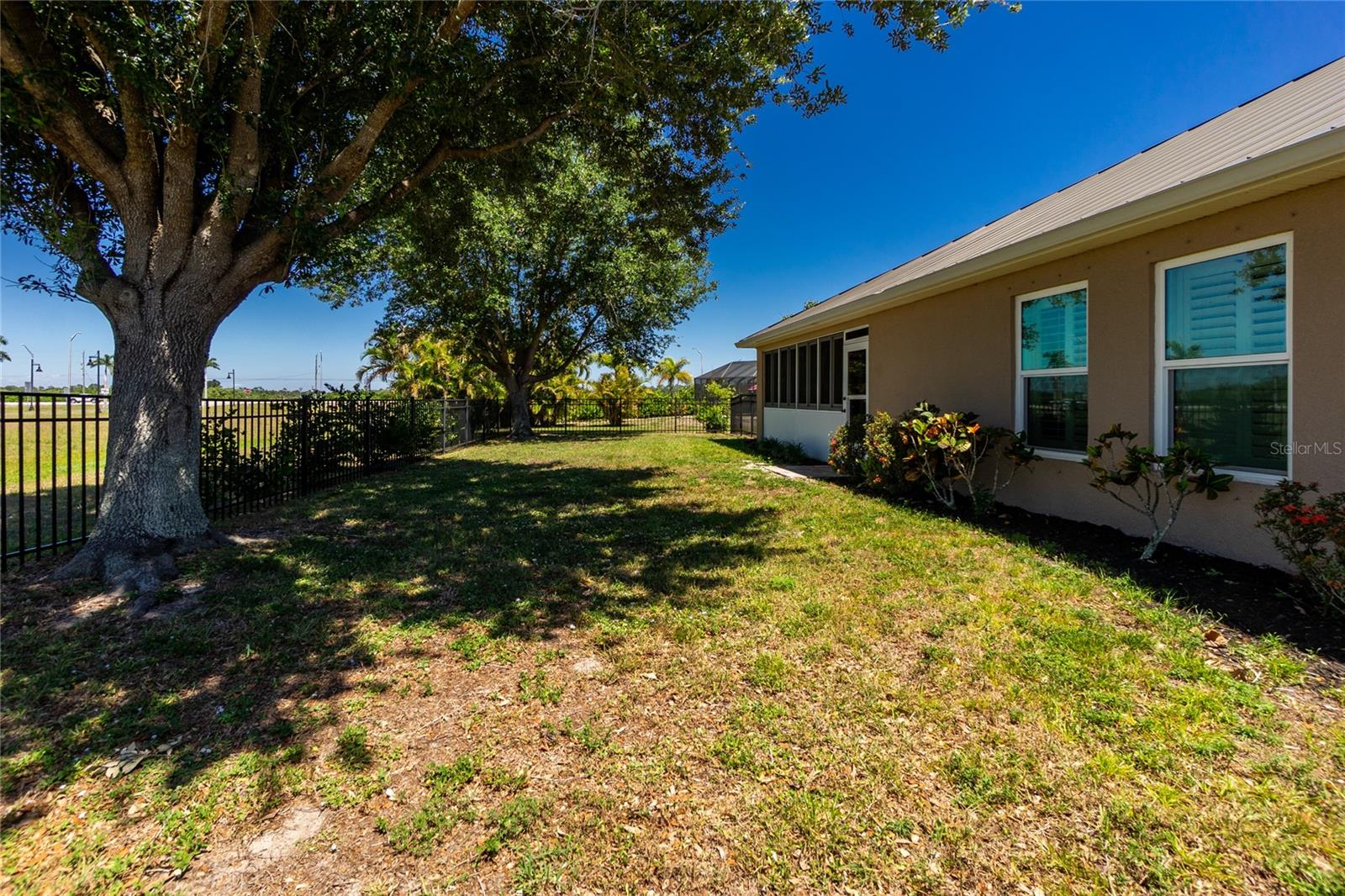 PUNTA GORDA ISLES SEC 21/BURNT STORE LAK - Residential