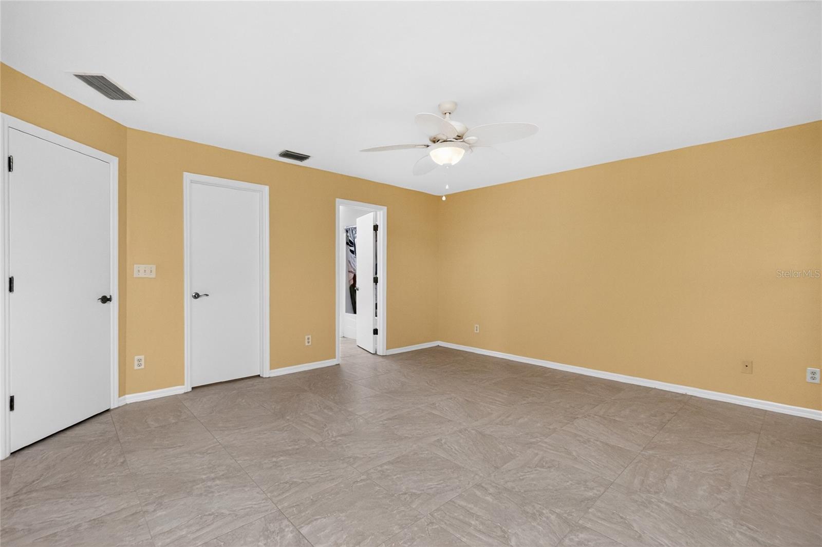 PUNTA GORDA ISLES SEC 21/BURNT STORE LAK - Residential