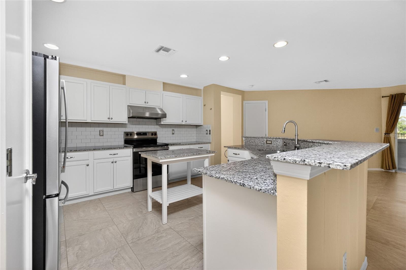 PUNTA GORDA ISLES SEC 21/BURNT STORE LAK - Residential